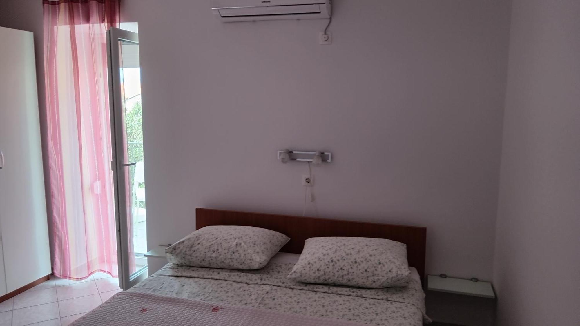 Artneo Apartmani Novalja Exterior foto