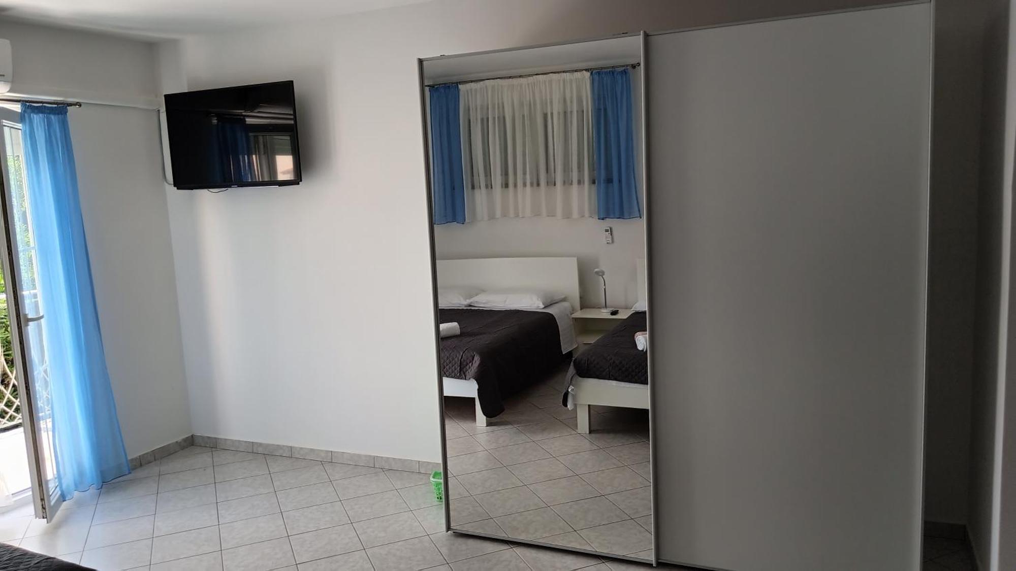 Artneo Apartmani Novalja Exterior foto