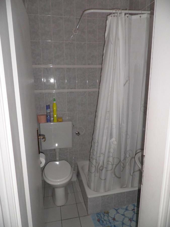 Artneo Apartmani Novalja Exterior foto